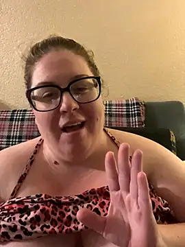 sexymommy1988 online show from November 6, 3:23 am