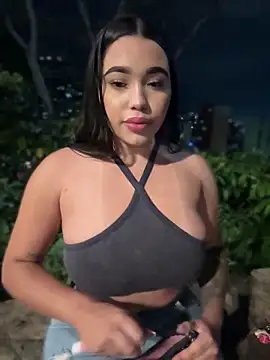 SofiaWildee online show from January 15, 2:28 am