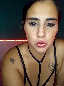 kariciasecreta online show from March 1, 1:38 am