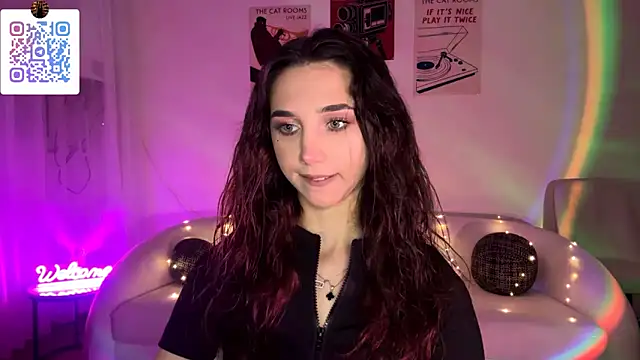 LinaMour online show from March 19, 10:25 pm