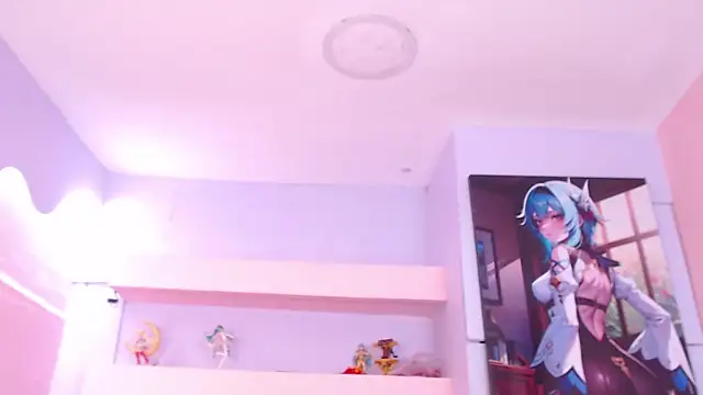 SkylerBloomm online show from September 16, 8:11 am