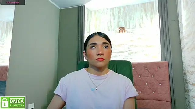 Aurora jones11 online show from September 10, 4:01 am