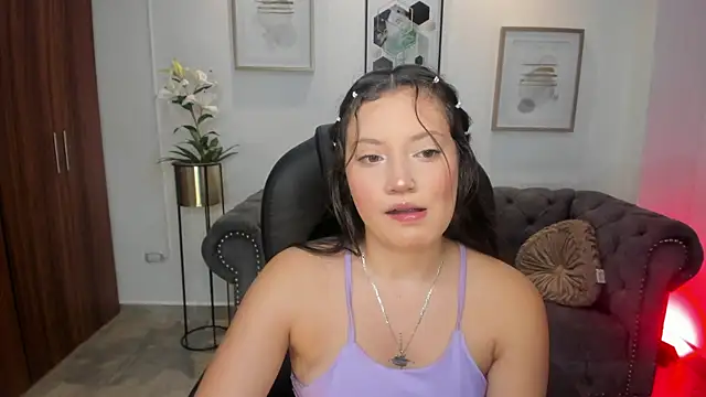 nylaa rose online show from November 21, 7:38 pm