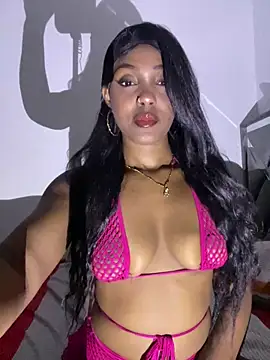 zaracollins01 online show from October 14, 8:55 pm