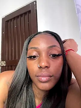 zaracollins01 online show from December 13, 10:16 pm