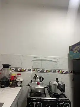 zaracollins01 online show from October 21, 6:45 pm