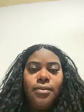 LunaSthena online show from October 18, 2:47 am