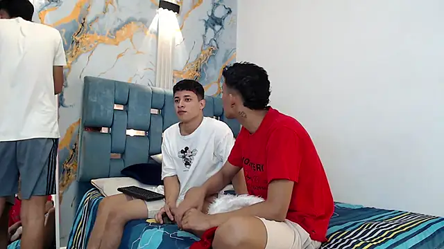 GRETTY BOYS online show from December 17, 7:23 am