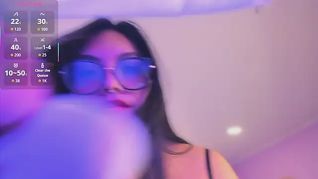 Ema wett online show from October 7, 8:35 pm