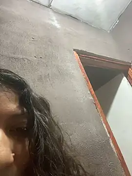blackbunnyY online show from June 23, 8:29 pm