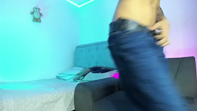 twinkDuohot online show from April 5, 9:25 pm