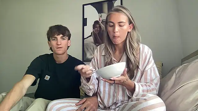 ShaniRea online show from September 19, 9:25 pm