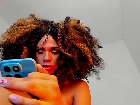 calliedemon  online show from April 8, 12:24 am