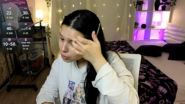 Nicole Parshikova online show from November 7, 10:10 am