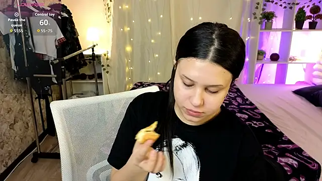 Nicole Parshikova online show from November 8, 10:31 am