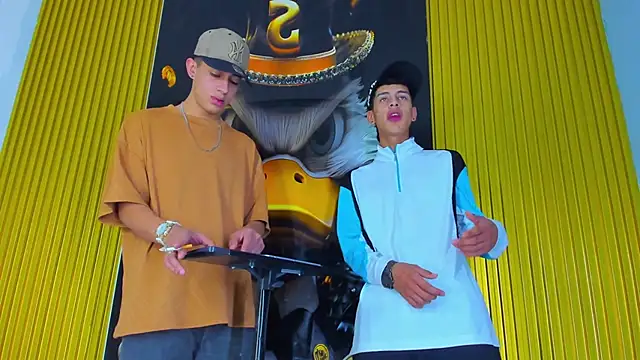 Dante Brown1  online show from October 20, 9:29 pm