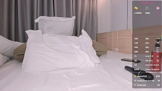 Bubblegumdream13 online show from October 12, 3:47 pm