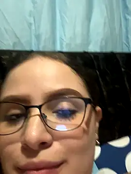 Tayler Kim online show from November 23, 9:38 pm