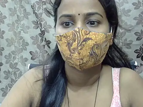 Hott Noor online show from September 19, 2:49 pm