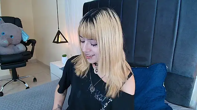 IvyBelle  online show from January 14, 11:26 am