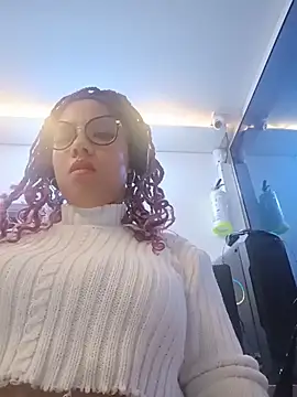 gigi1326 online show from November 22, 10:34 pm