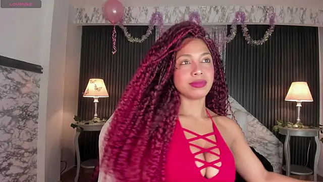 Amarafire online show from December 22, 12:30 pm