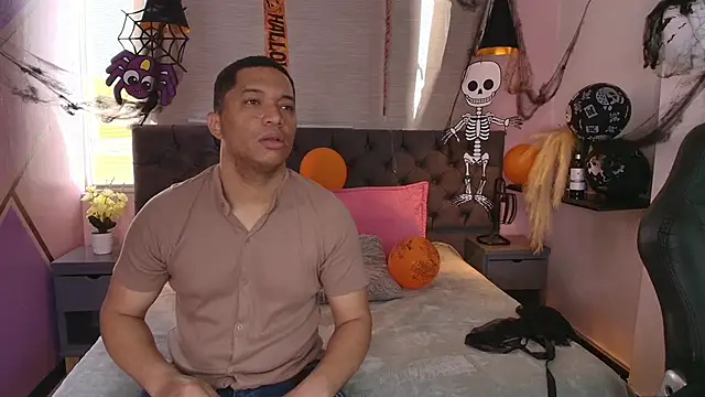 Annie Lii online show from October 30, 1:56 pm