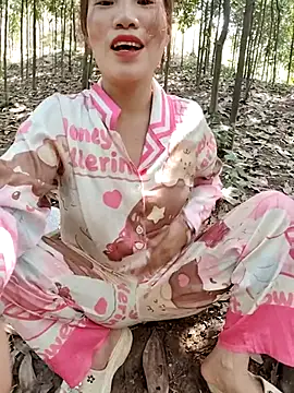 Tin tanny online show from February 26, 6:01 am