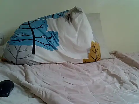 lolli961 online show from April 18, 10:40 am