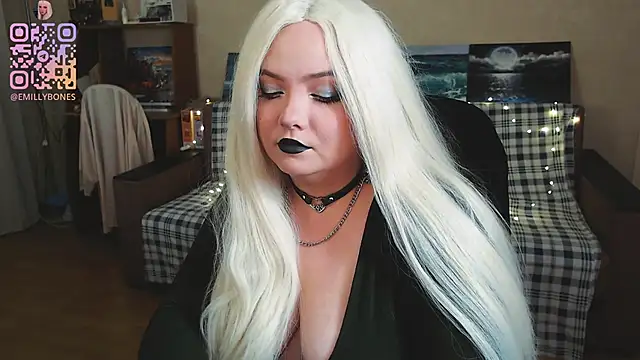 EmillyBones online show from September 8, 6:07 pm