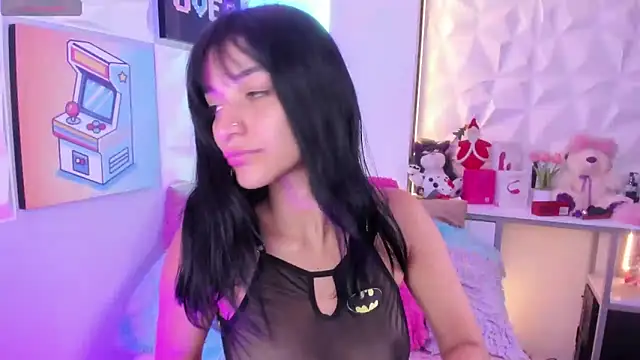 LindaWz  online show from December 16, 4:07 am