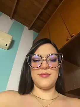 alilith online show from September 15, 9:00 pm