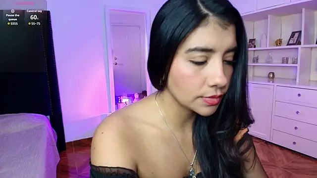 nina moen online show from October 7, 9:41 pm