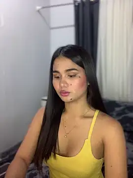 AngelHille online show from March 14, 11:55 am