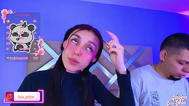 Laia and Damian online show from January 5, 5:27 pm