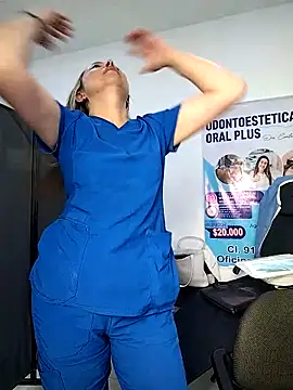 Madisson-04  online show from December 2, 7:49 pm