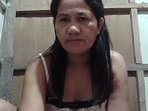 hotmama 063 online show from March 3, 9:21 pm