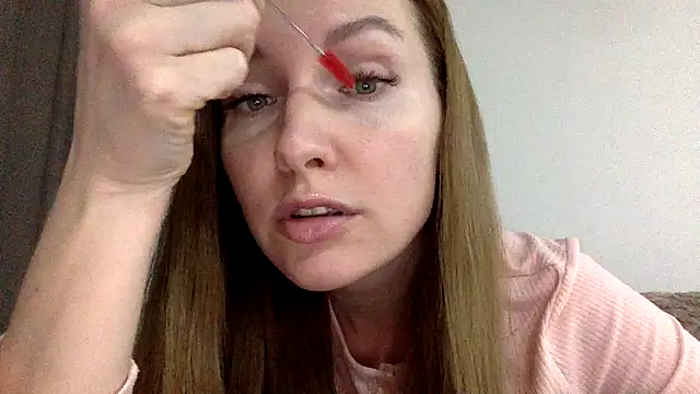 Varnyx online show from December 19, 6:44 pm