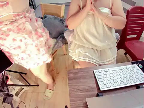 Hana Mina online show from October 9, 12:53 pm