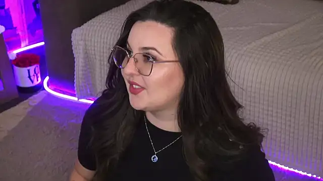 Mia Swano online show from April 14, 1:49 am