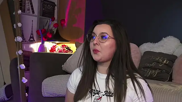 Mia Swano online show from March 30, 12:32 am