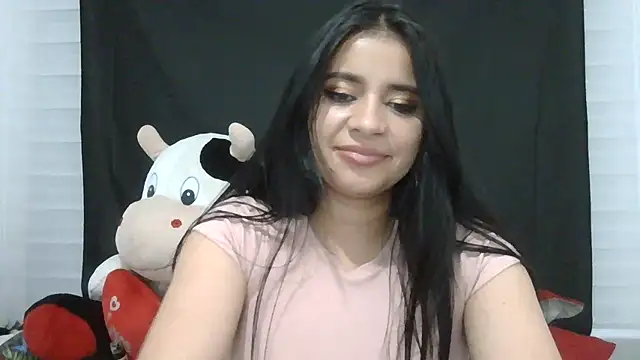 ValerieLove  online show from March 7, 11:56 pm