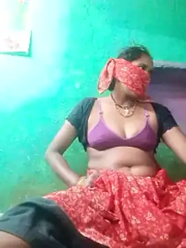 CUTE-004 online show from April 10, 8:31 am