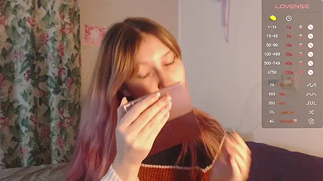 ohmycheryl online show from September 29, 3:17 pm