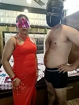 Aarushi sexy online show from November 3, 8:18 am