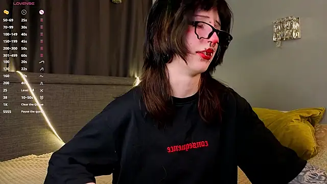 KandraCruser online show from December 5, 8:10 pm