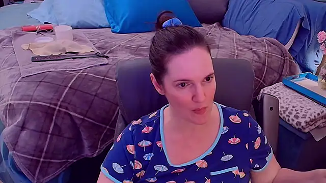 ninajaymes online show from September 17, 11:14 pm