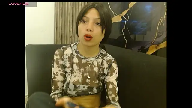 EIVIY1609 online show from September 15, 2:36 pm