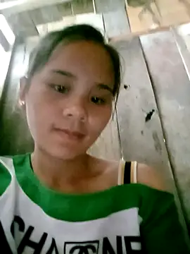 Suni2345 online show from October 8, 1:32 am