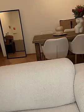 SophiiaStarr online show from November 1, 5:06 pm